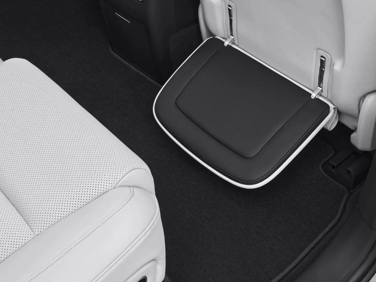 Li L7,autocango,china used car exporter,china ev exporter,chinese used car exporter,chinese used ev exporter