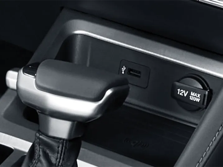 2021 ChangAn CS35 Plus 1.4T 160HP L4 7DCT,autocango,china used car exporter,china ev exporter,chinese used car exporter,chinese used ev exporter