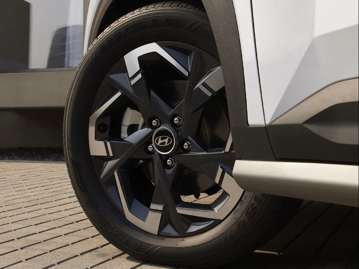 Hyundai ix35,autocango,china used car exporter,china ev exporter,chinese used car exporter,chinese used ev exporter