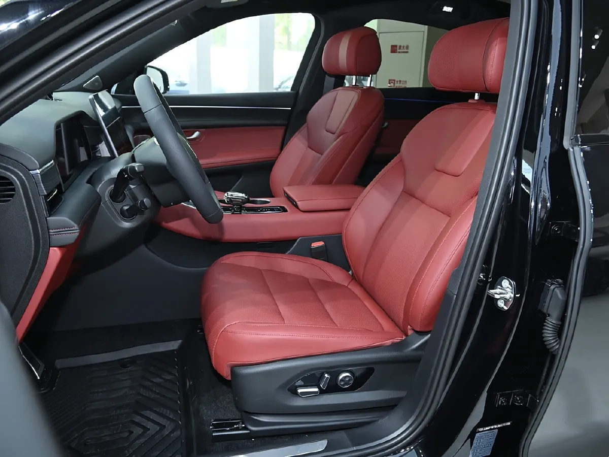 AITO AITO M5,autocango,china used car exporter,china ev exporter,chinese used car exporter,chinese used ev exporter