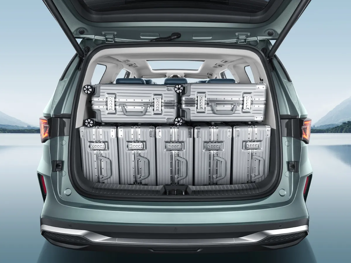 Geely JiaJi,autocango,china used car exporter,china ev exporter,chinese used car exporter,chinese used ev exporter