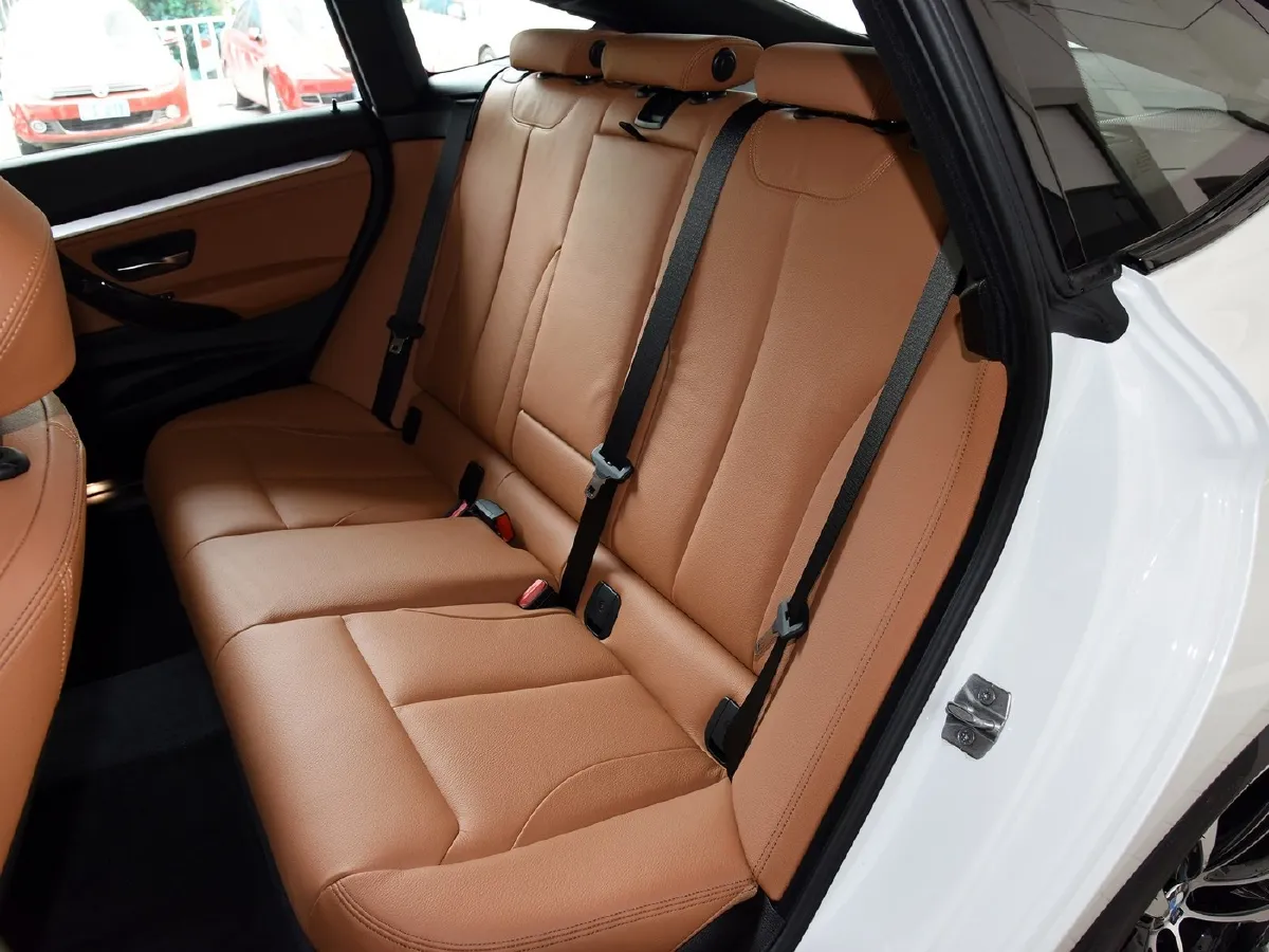 BMW 3 Series GT,autocango,china used car exporter,china ev exporter,chinese used car exporter,chinese used ev exporter