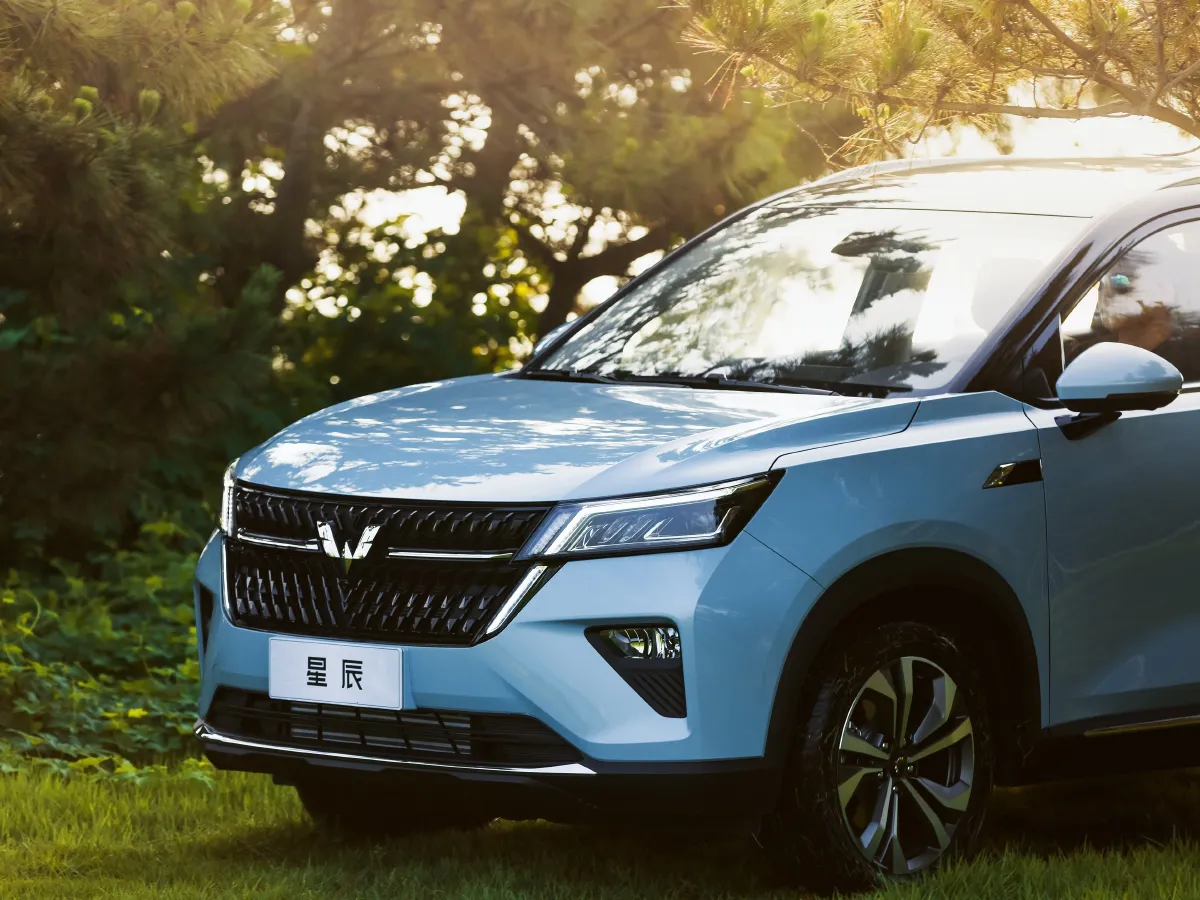 WuLing XingChen,autocango,china used car exporter,china ev exporter,chinese used car exporter,chinese used ev exporter