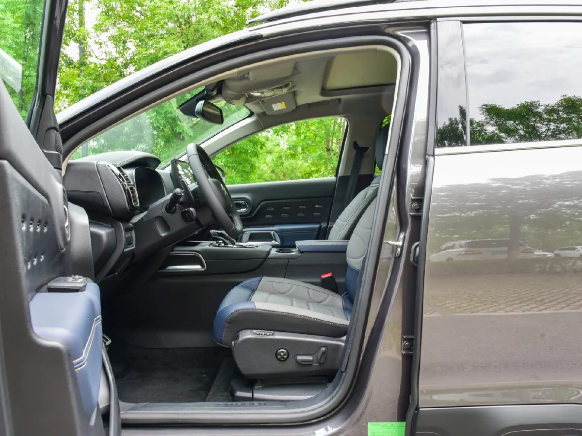 Citroen C5 Aircross,autocango,china used car exporter,china ev exporter,chinese used car exporter,chinese used ev exporter