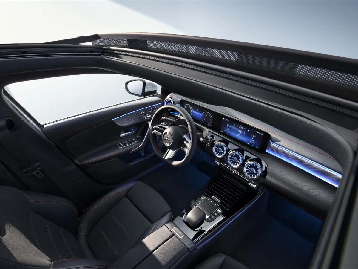 Mercedes-Benz A Class,autocango,china used car exporter,china ev exporter,chinese used car exporter,chinese used ev exporter