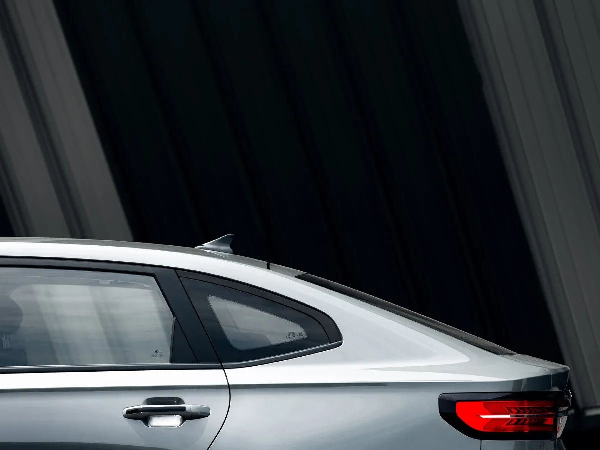 BaoJun RC-5,autocango,china used car exporter,china ev exporter,chinese used car exporter,chinese used ev exporter BaoJun RC-5,autocango,china used car exporter,china ev exporter,chinese used car exporter,chinese used ev exporter