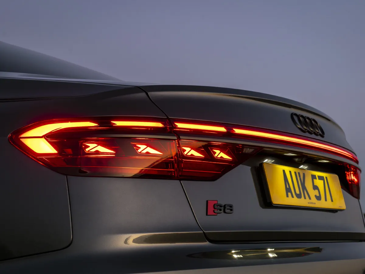 Audi S8,autocango,china used car exporter,china ev exporter,chinese used car exporter,chinese used ev exporter Audi S8,autocango,china used car exporter,china ev exporter,chinese used car exporter,chinese used ev exporter