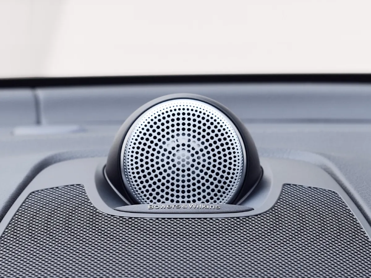 Volvo XC60,autocango,china used car exporter,china ev exporter,chinese used car exporter,chinese used ev exporter