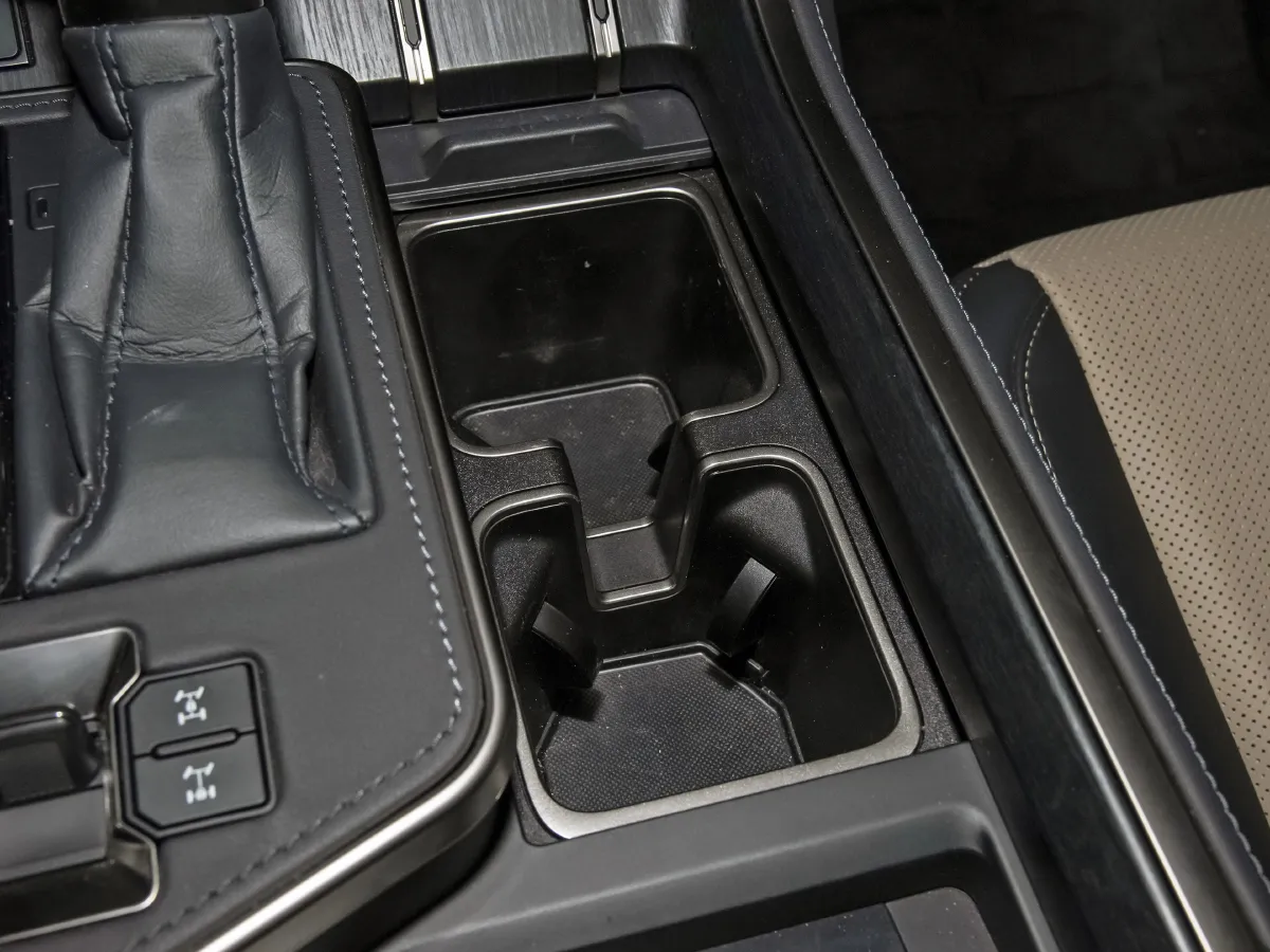 Lexus GX,autocango,china used car exporter,china ev exporter,chinese used car exporter,chinese used ev exporter