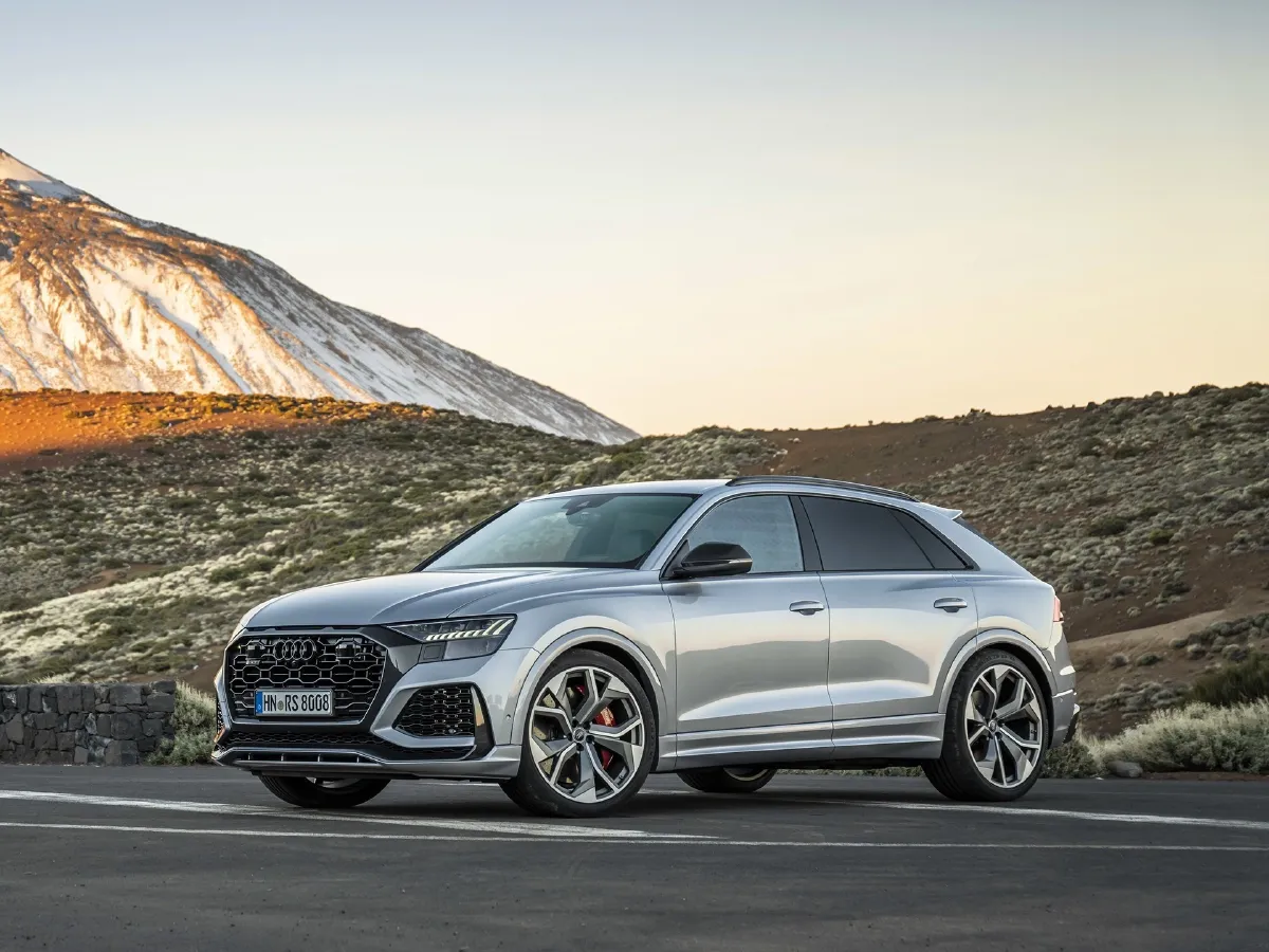 Audi RS Q8,autocango,china used car exporter,china ev exporter,chinese used car exporter,chinese used ev exporter