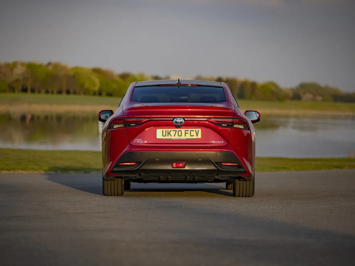 2023 Toyota Mirai,autocango,china used car exporter,china ev exporter,chinese used car exporter,chinese used ev exporter