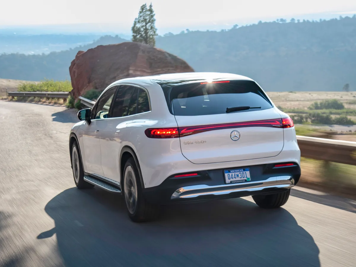 Mercedes-Benz EQS SUV,autocango,china used car exporter,china ev exporter,chinese used car exporter,chinese used ev exporter