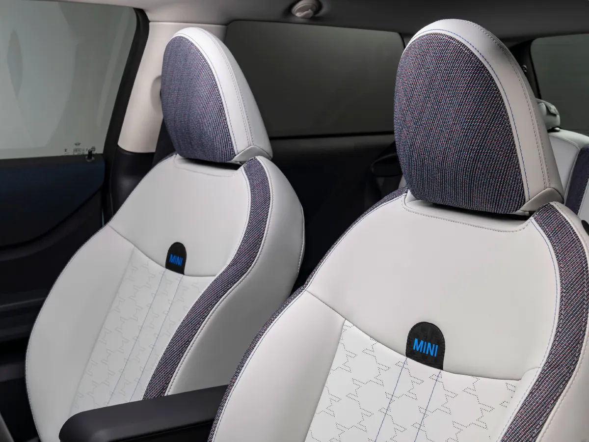 MINI MINI,autocango,china used car exporter,china ev exporter,chinese used car exporter,chinese used ev exporter