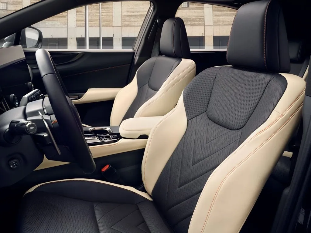 2024 Lexus NX 2.5L 185HP L4 E-CVT PHEV 16KWH,autocango,china used car exporter,china ev exporter,chinese used car exporter,chinese used ev exporter