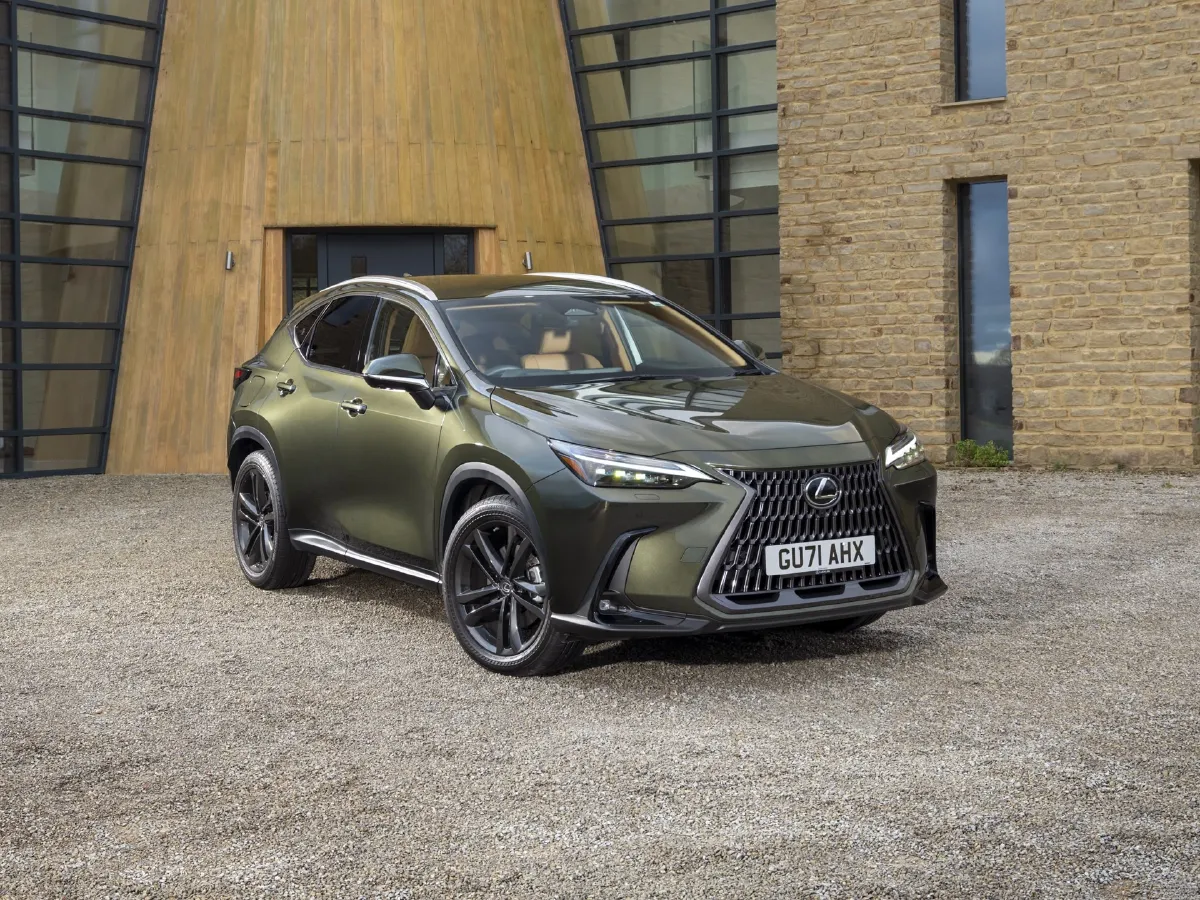 2024 Lexus NX 2.5L 185HP L4 E-CVT PHEV 16KWH,autocango,china used car exporter,china ev exporter,chinese used car exporter,chinese used ev exporter