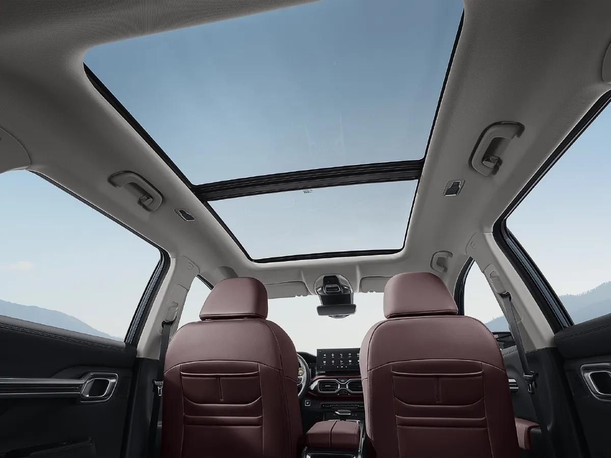 Geely Okavango,autocango,china used car exporter,china ev exporter,chinese used car exporter,chinese used ev exporter