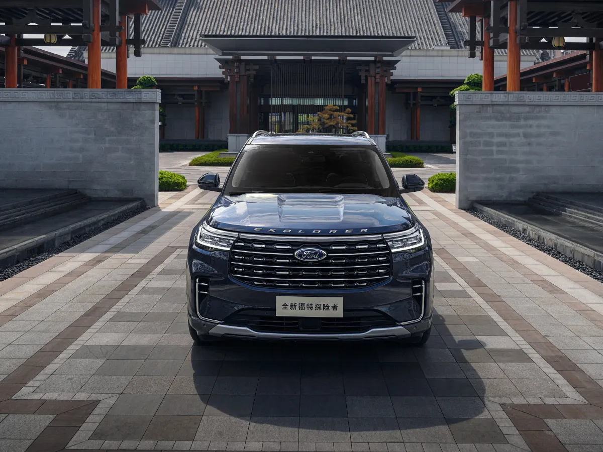 Ford Explorer,autocango,china used car exporter,china ev exporter,chinese used car exporter,chinese used ev exporter