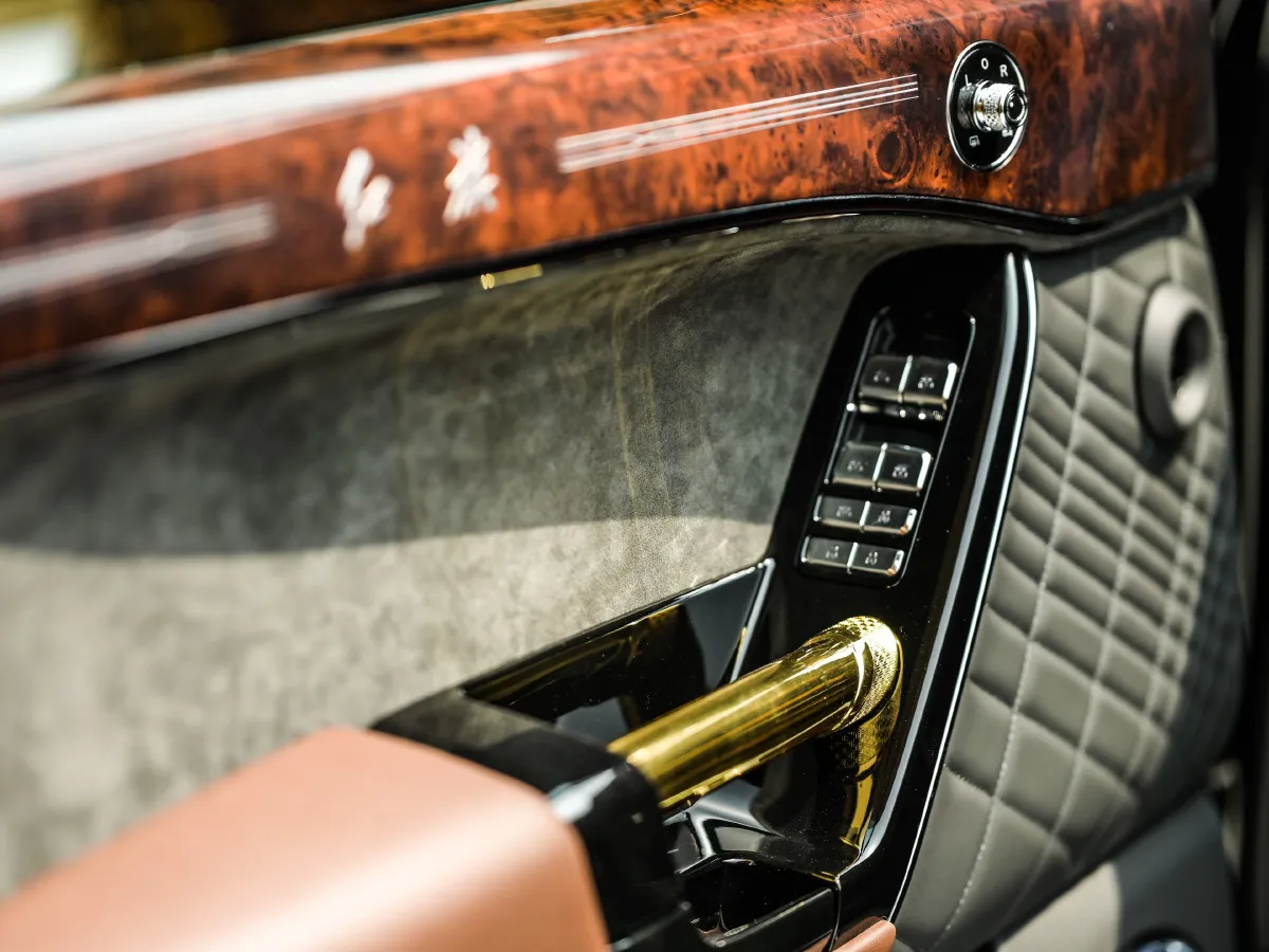 HongQi Guoyao,autocango,china used car exporter,china ev exporter,chinese used car exporter,chinese used ev exporter HongQi Guoyao,autocango,china used car exporter,china ev exporter,chinese used car exporter,chinese used ev exporter