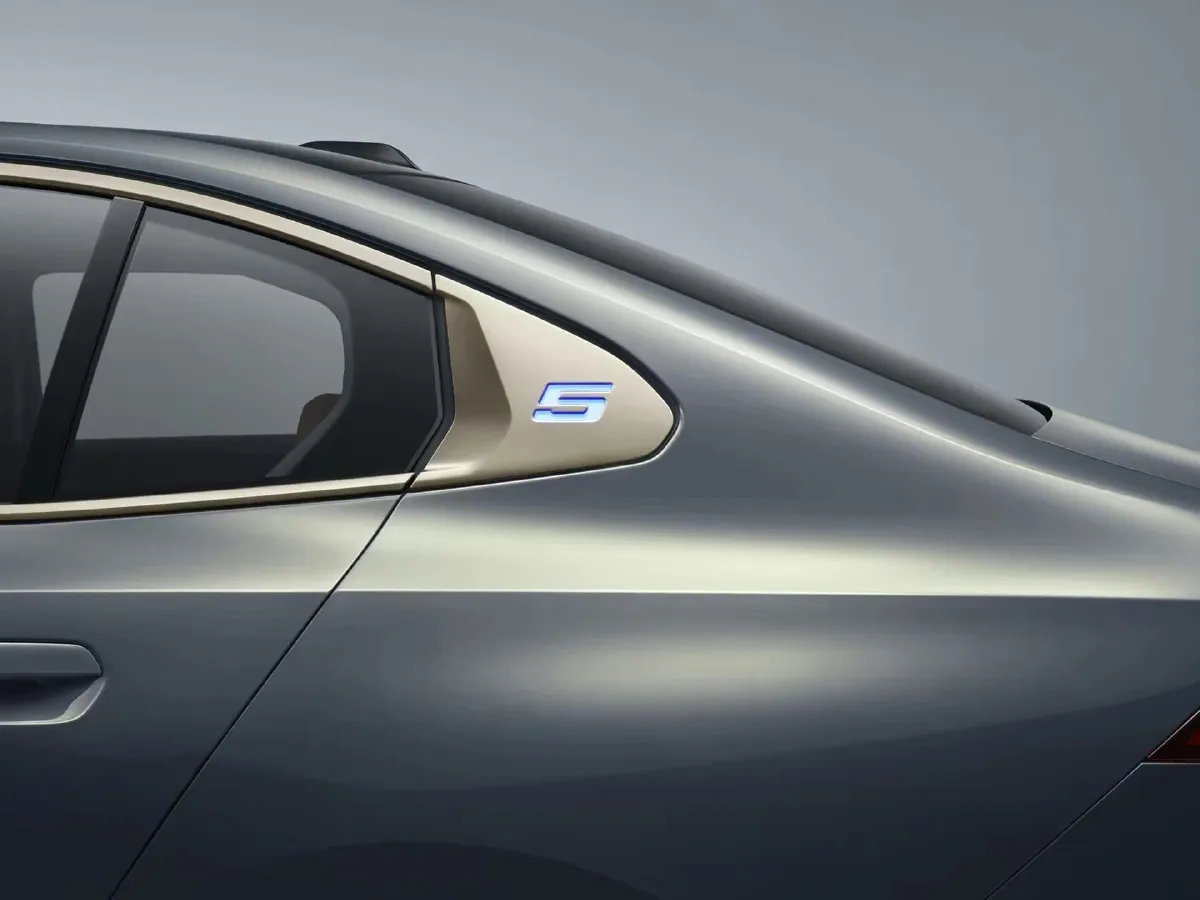 BMW i5,autocango,china used car exporter,china ev exporter,chinese used car exporter,chinese used ev exporter