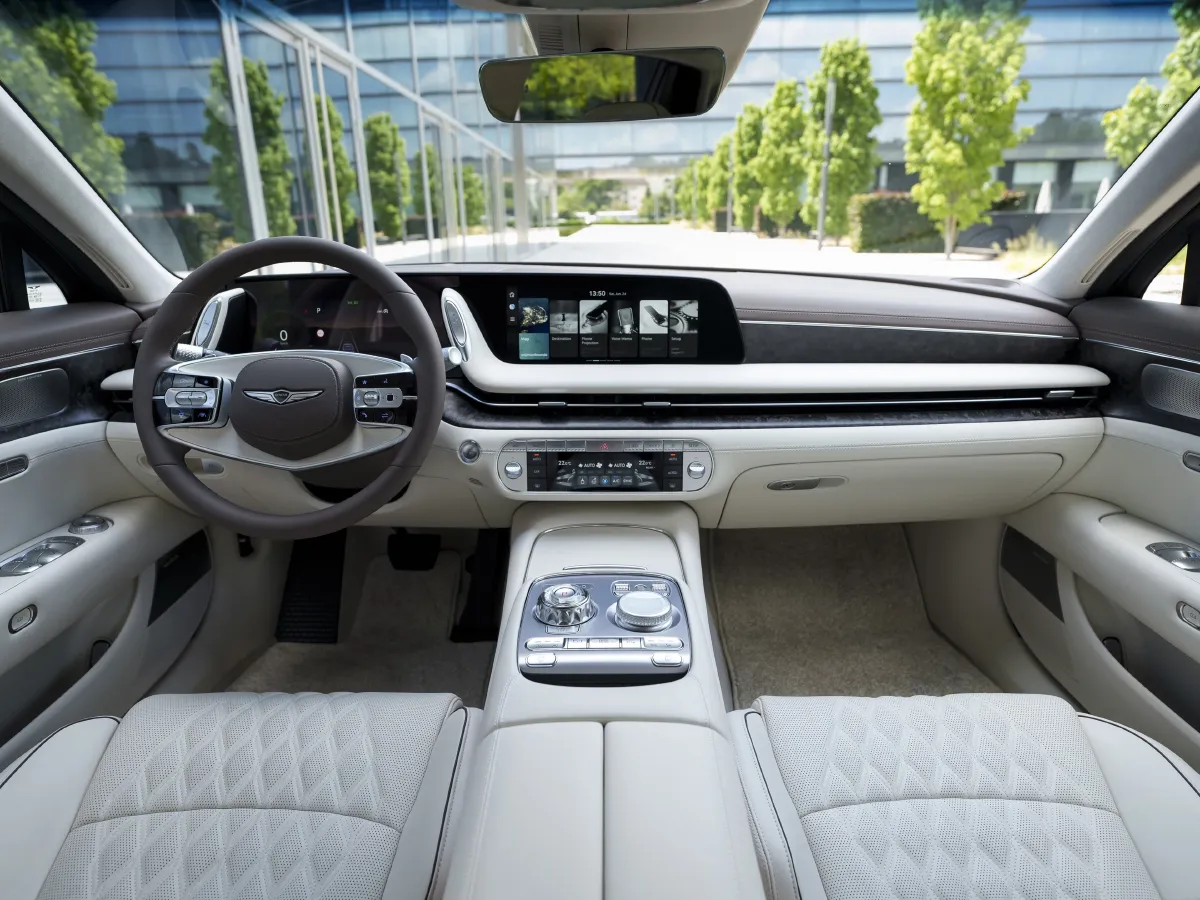 Genesis G90,autocango,china used car exporter,china ev exporter,chinese used car exporter,chinese used ev exporter