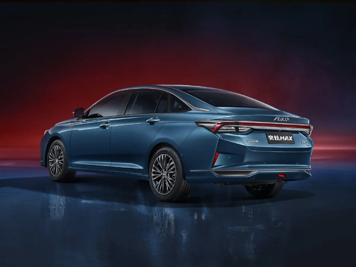 DongFeng Aeolus YiXuan MAX,autocango,china used car exporter,china ev exporter,chinese used car exporter,chinese used ev exporter