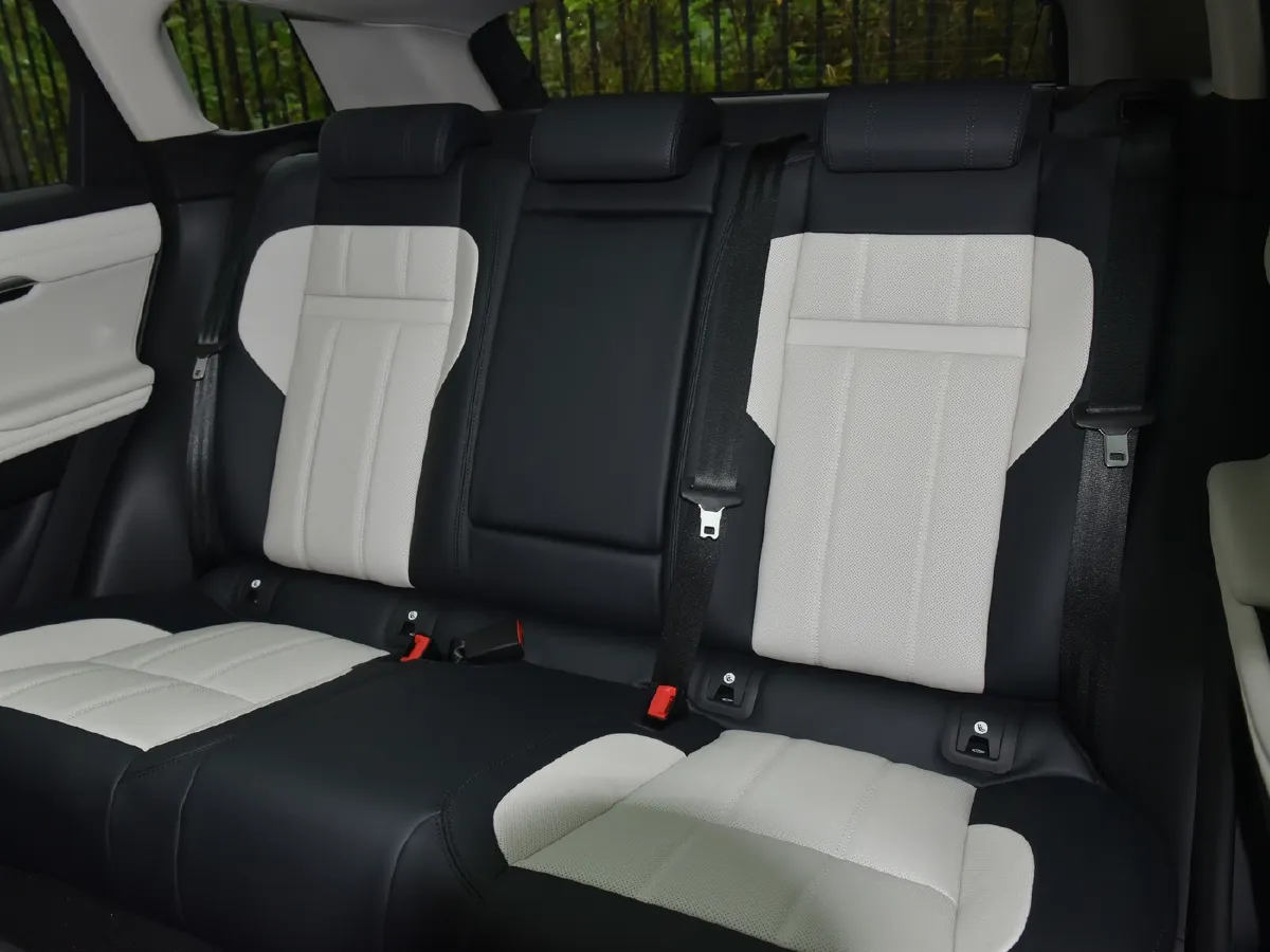 Land Rover Range Rover Evoque,autocango,china used car exporter,china ev exporter,chinese used car exporter,chinese used ev exporter