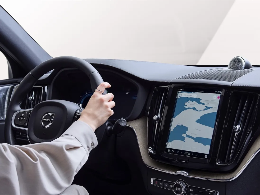 Volvo XC60 PHEV,autocango,china used car exporter,china ev exporter,chinese used car exporter,chinese used ev exporter Volvo XC60 PHEV,autocango,china used car exporter,china ev exporter,chinese used car exporter,chinese used ev exporter