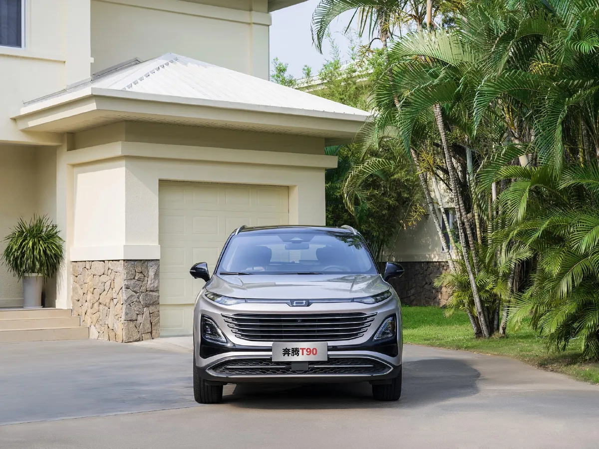 2025 Bestune T90 2.0T 252HP L4 8AT,autocango,china used car exporter,china ev exporter,chinese used car exporter,chinese used ev exporter