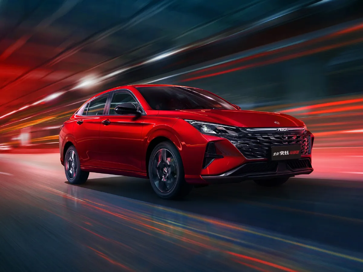 DongFeng Aeolus YiXuan,autocango,china used car exporter,china ev exporter,chinese used car exporter,chinese used ev exporter