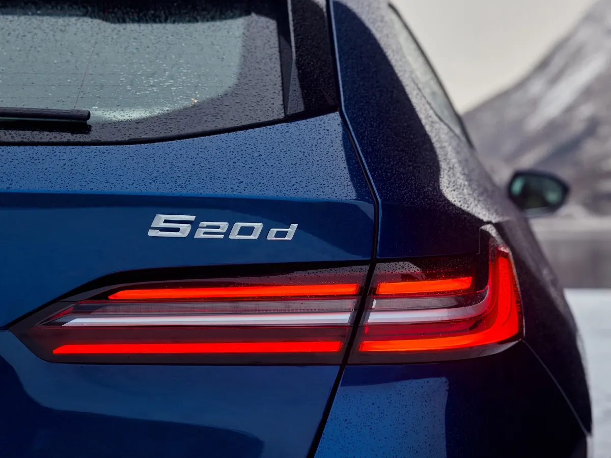 BMW 5 Series,autocango,china used car exporter,china ev exporter,chinese used car exporter,chinese used ev exporter BMW 5 Series,autocango,china used car exporter,china ev exporter,chinese used car exporter,chinese used ev exporter