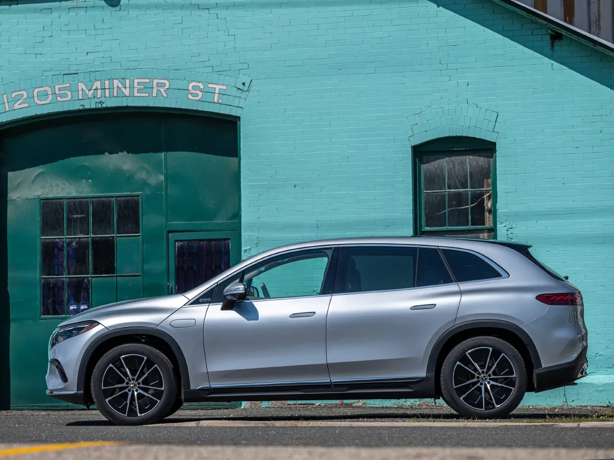 Mercedes-Benz EQS SUV,autocango,china used car exporter,china ev exporter,chinese used car exporter,chinese used ev exporter