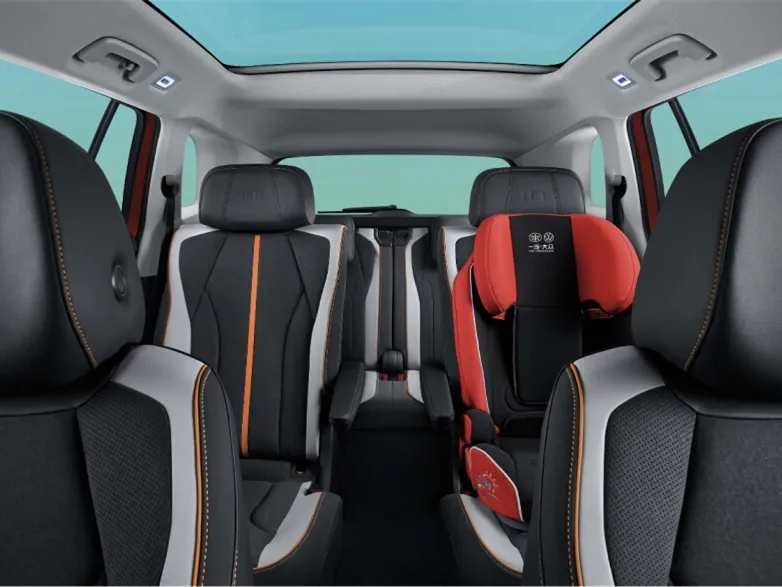 Volkswagen ID.6 Crozz,autocango,china used car exporter,china ev exporter,chinese used car exporter,chinese used ev exporter