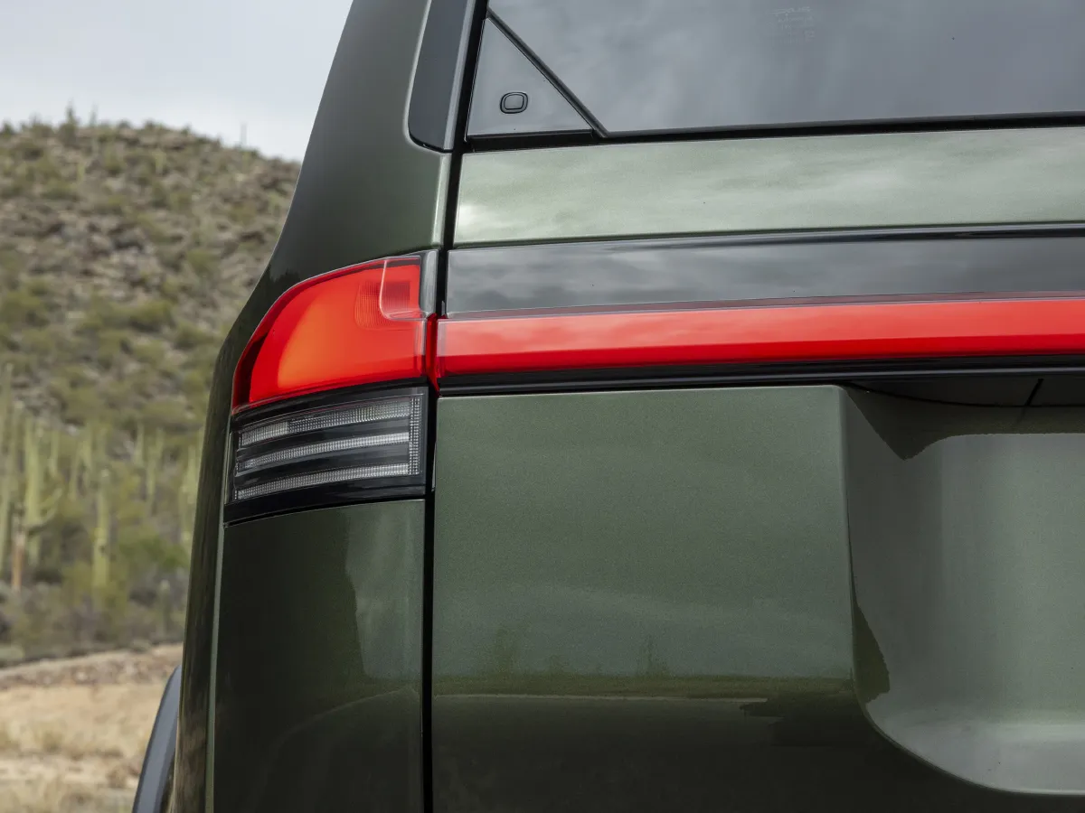 Lexus GX,autocango,china used car exporter,china ev exporter,chinese used car exporter,chinese used ev exporter