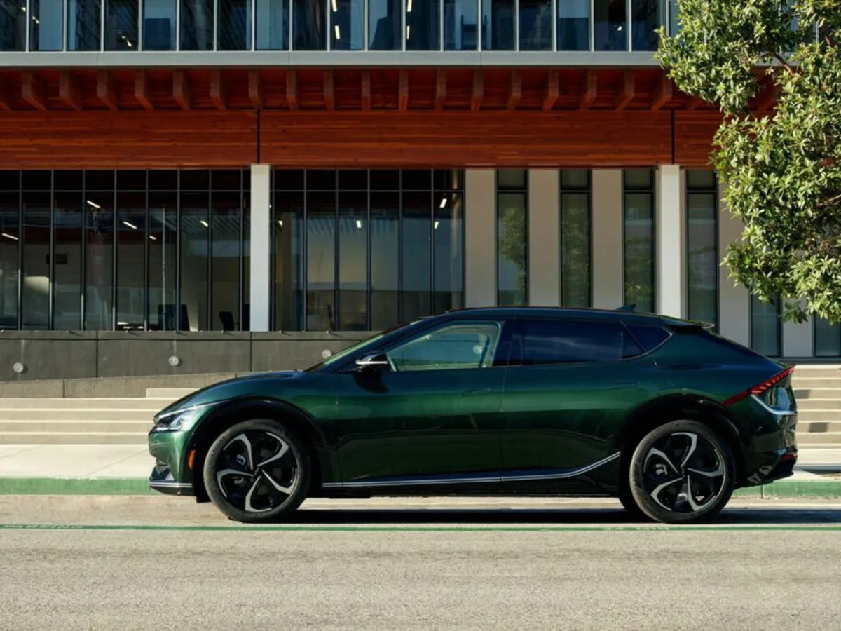 Kia EV6,autocango,china used car exporter,china ev exporter,chinese used car exporter,chinese used ev exporter