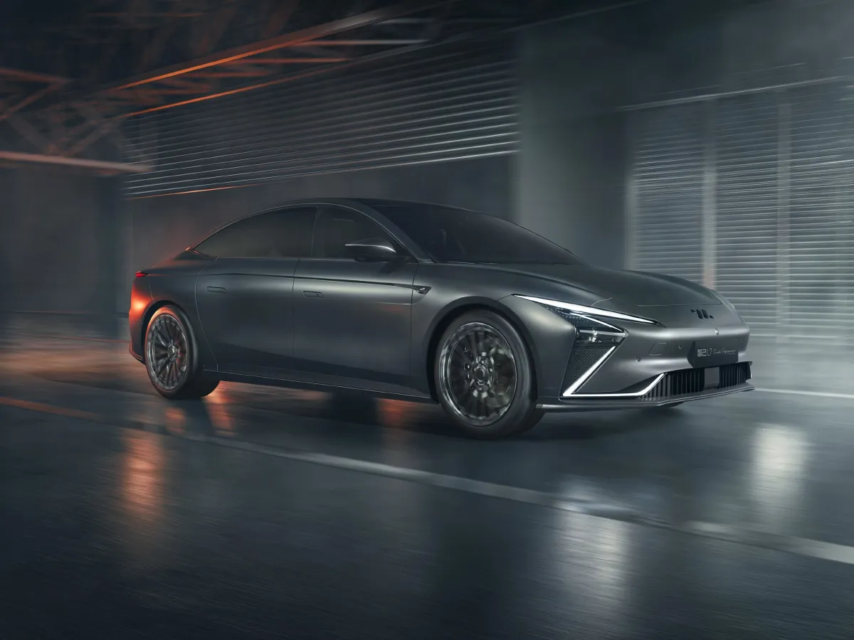 IM L7,autocango,china used car exporter,china ev exporter,chinese used car exporter,chinese used ev exporter