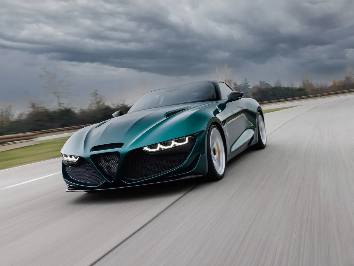 Alfa Romeo Giulia,autocango,china used car exporter,china ev exporter,chinese used car exporter,chinese used ev exporter