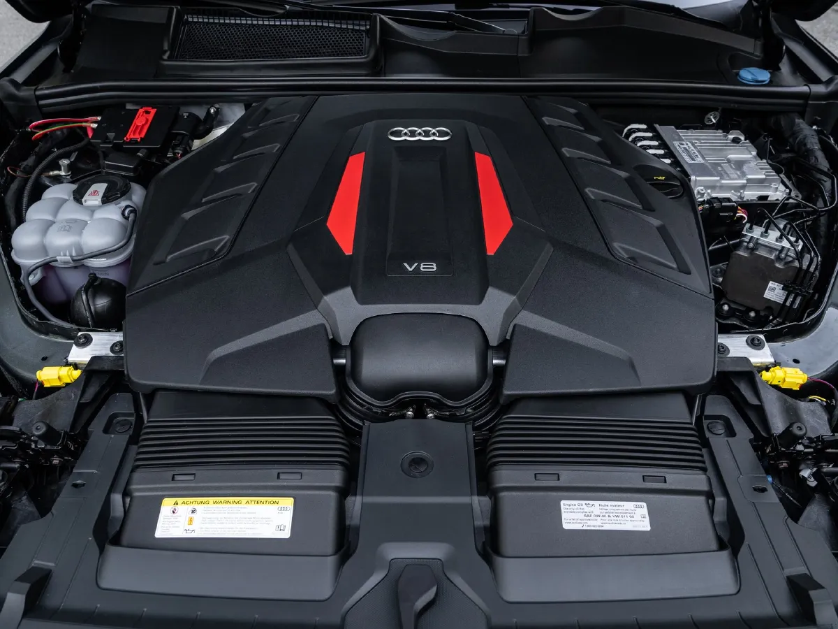 Audi SQ7,autocango,china used car exporter,china ev exporter,chinese used car exporter,chinese used ev exporter