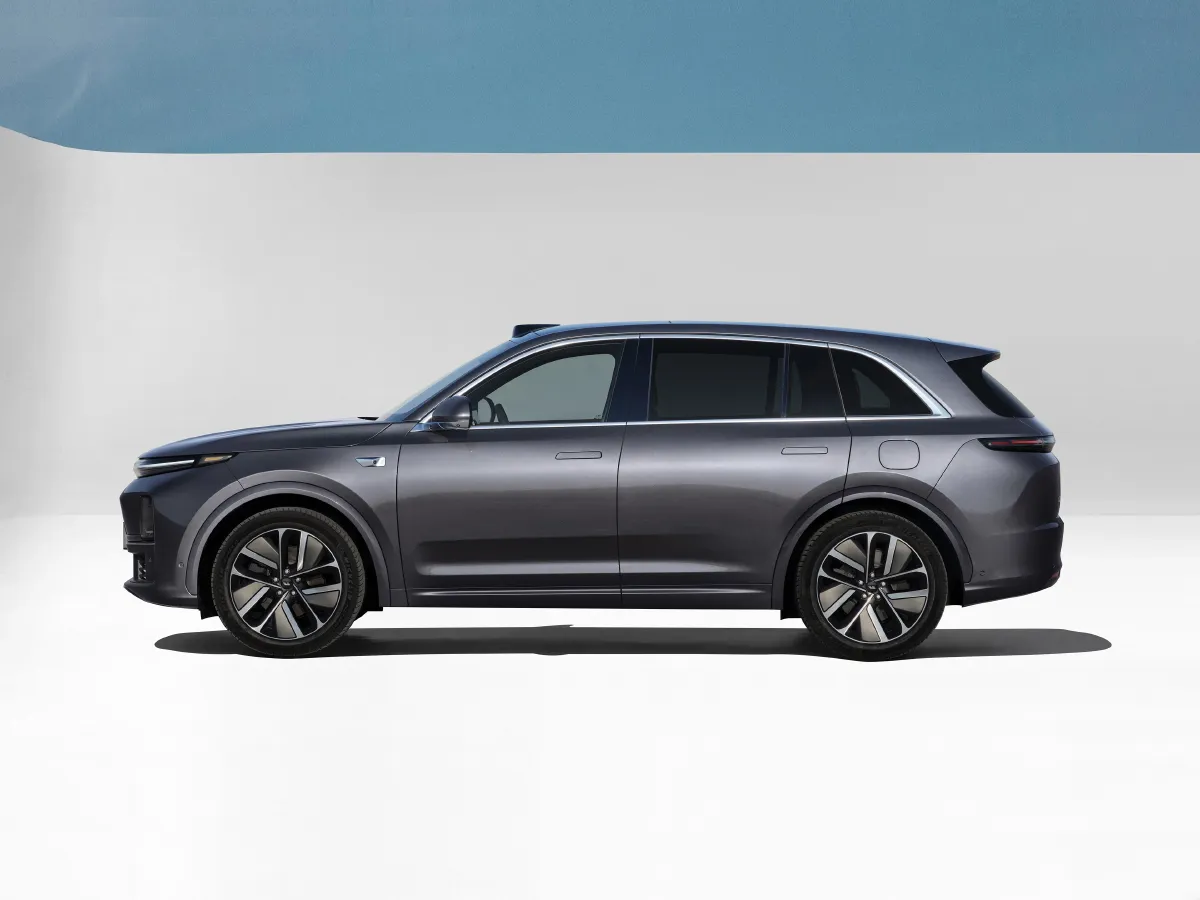 Li L7,autocango,china used car exporter,china ev exporter,chinese used car exporter,chinese used ev exporter