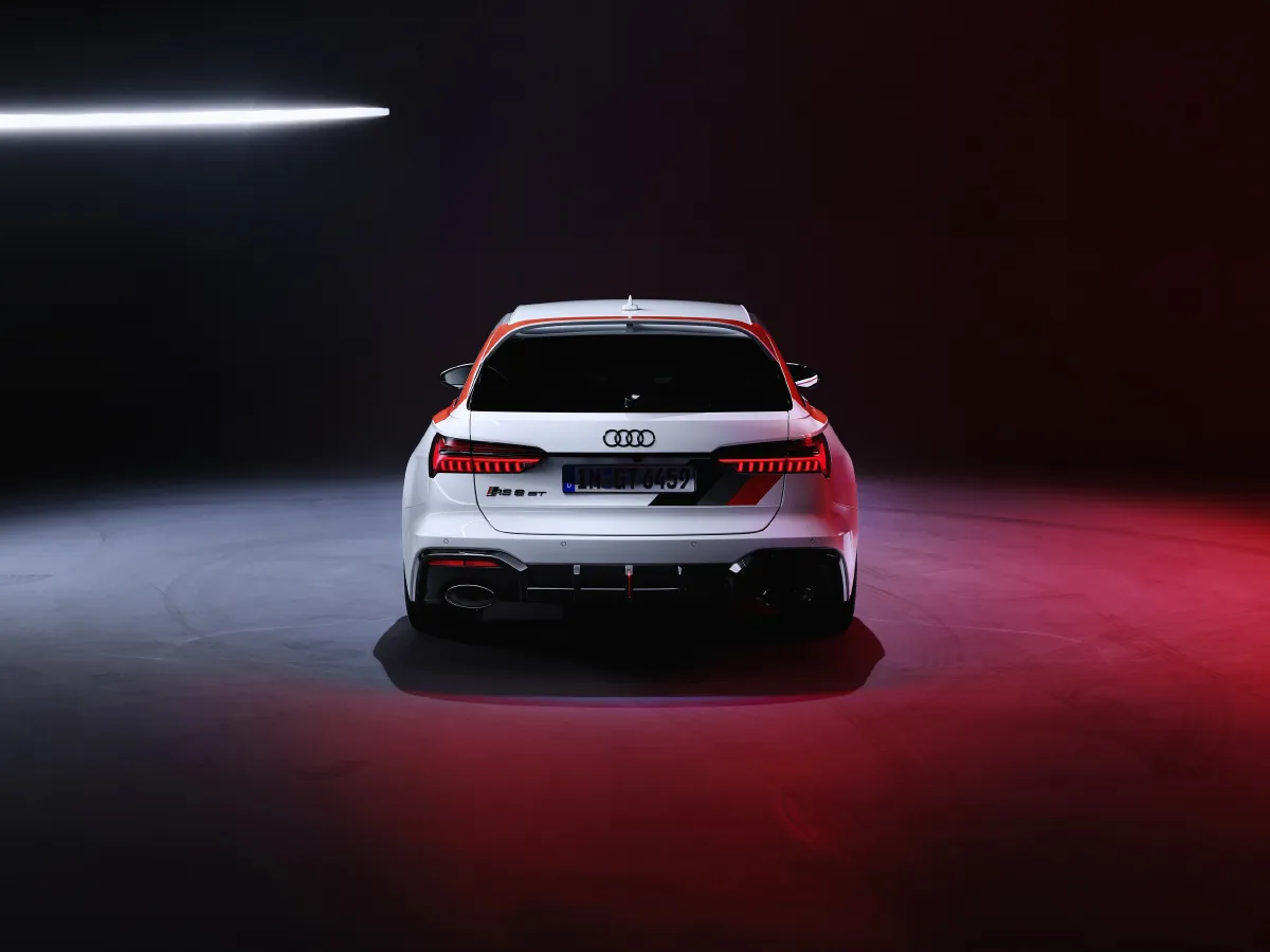 Audi RS 6,autocango,china used car exporter,china ev exporter,chinese used car exporter,chinese used ev exporter