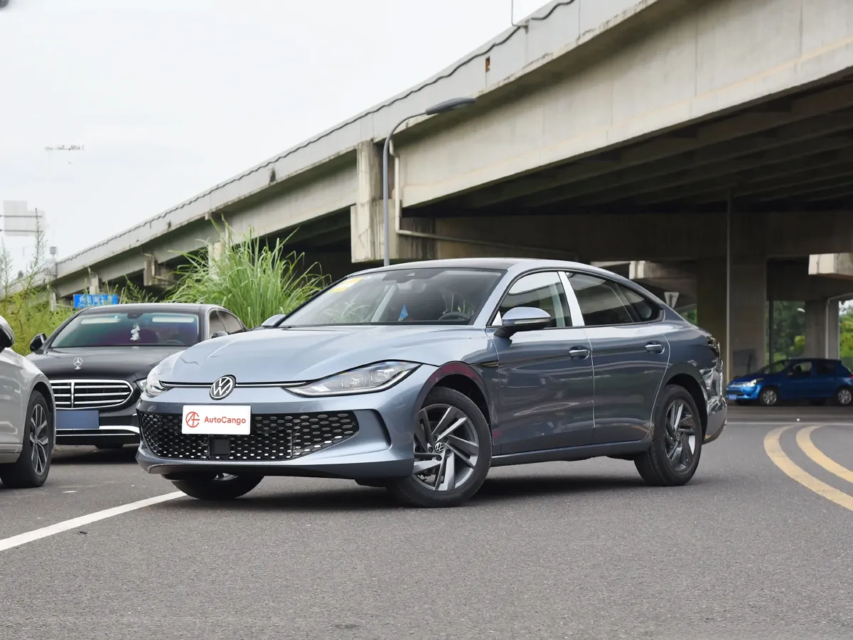 Volkswagen Lamando,autocango,china used car exporter,china ev exporter,chinese used car exporter,chinese used ev exporter