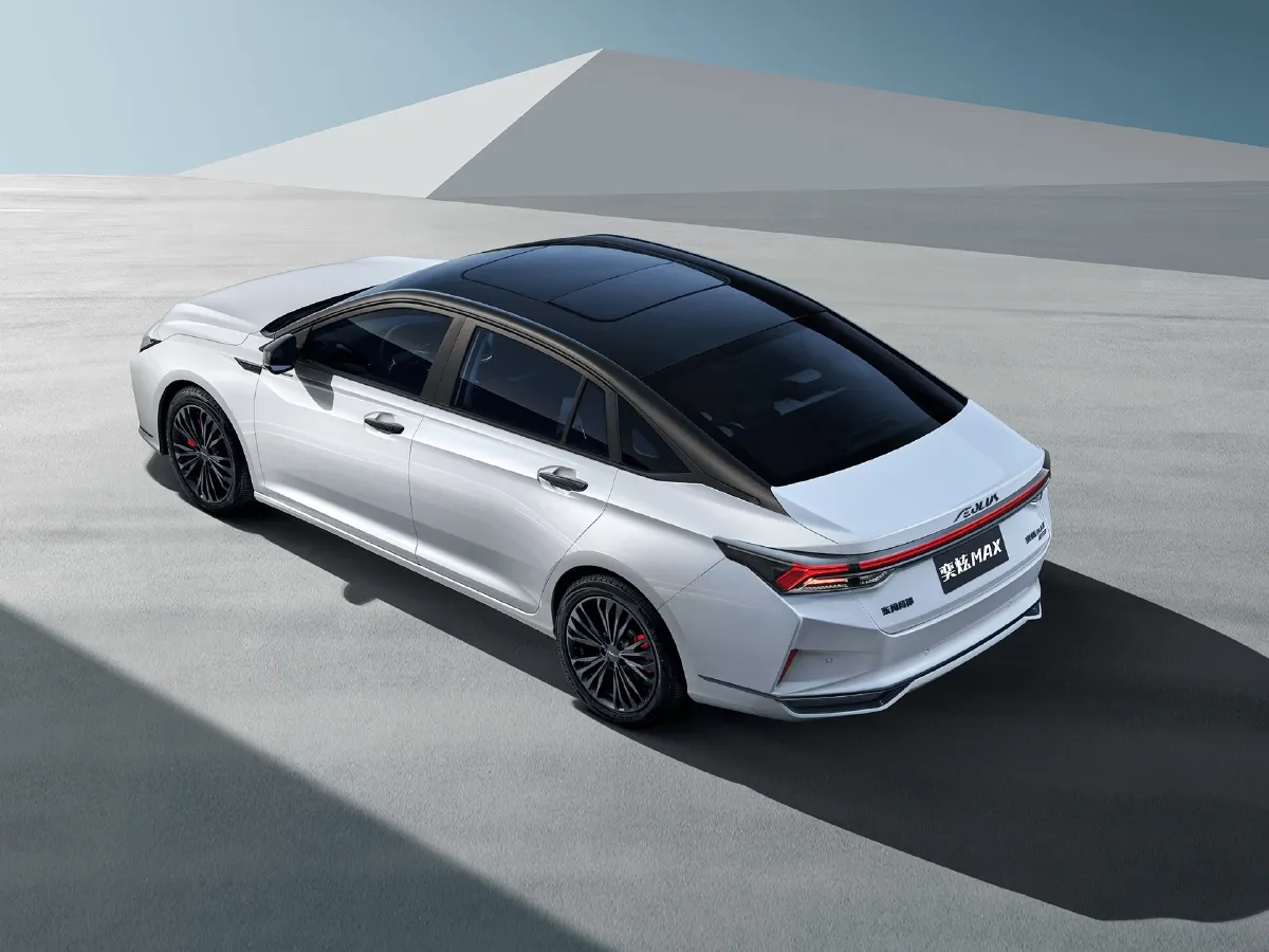 DongFeng Aeolus YiXuan MAX,autocango,china used car exporter,china ev exporter,chinese used car exporter,chinese used ev exporter