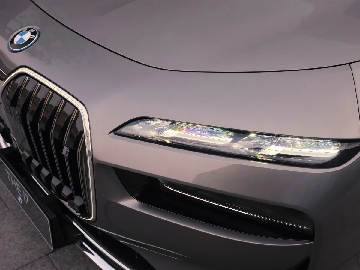 BMW i7,autocango,china used car exporter,china ev exporter,chinese used car exporter,chinese used ev exporter