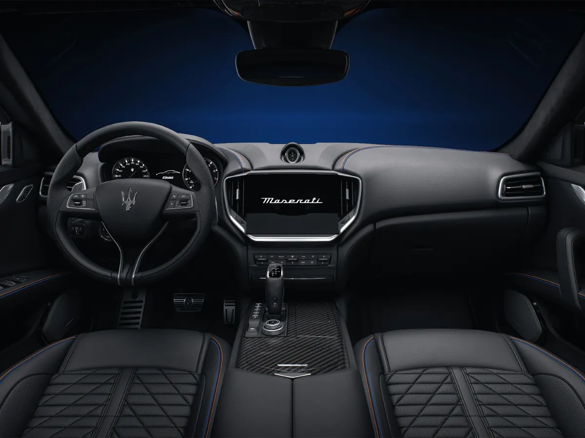 Maserati Ghibli,autocango,china used car exporter,china ev exporter,chinese used car exporter,chinese used ev exporter