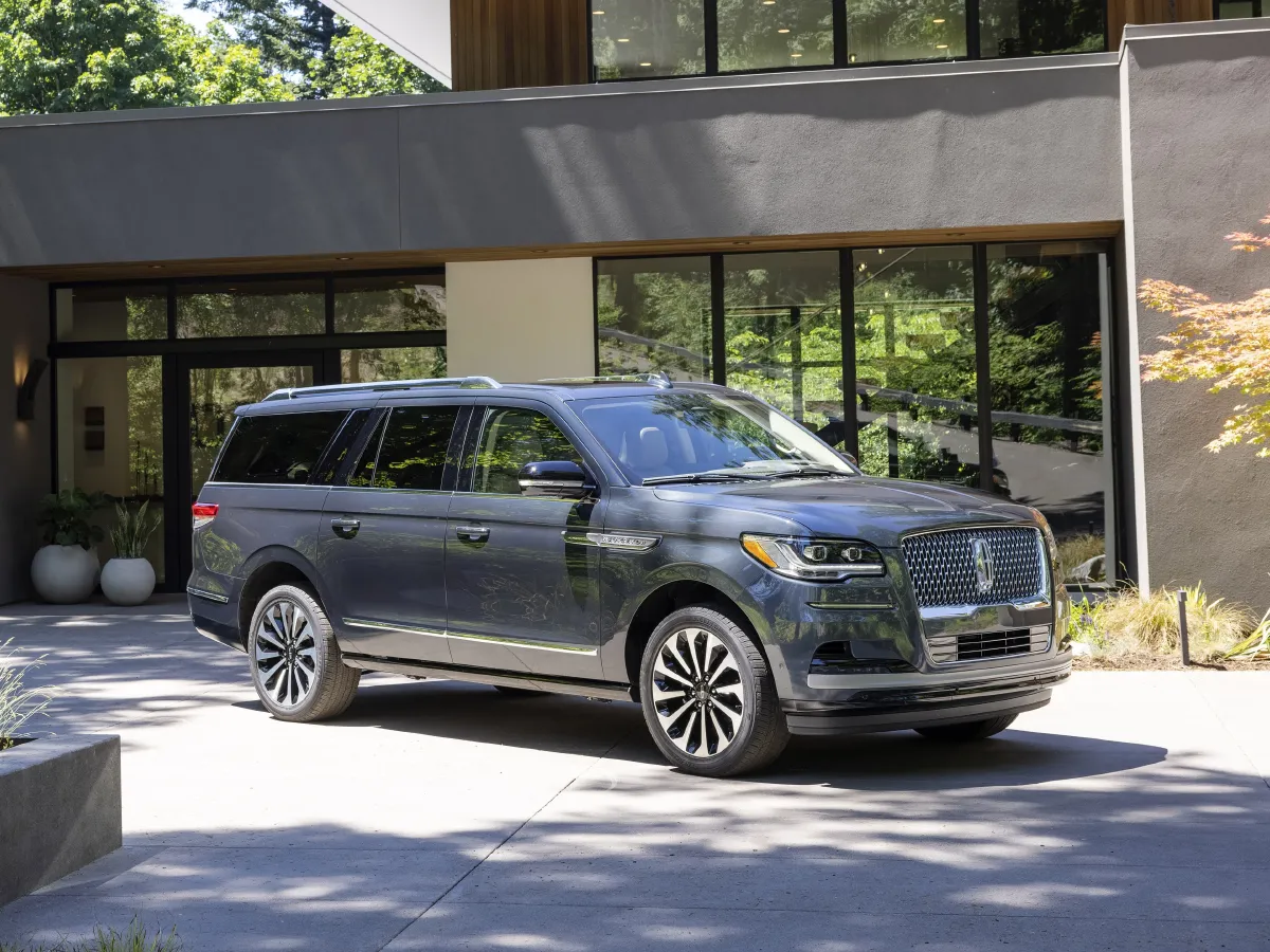 Lincoln Navigator,autocango,china used car exporter,china ev exporter,chinese used car exporter,chinese used ev exporter