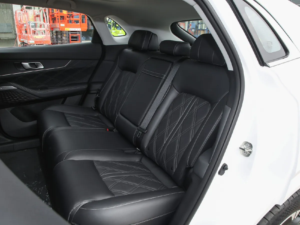 ChangAn UNI-K,autocango,china used car exporter,china ev exporter,chinese used car exporter,chinese used ev exporter