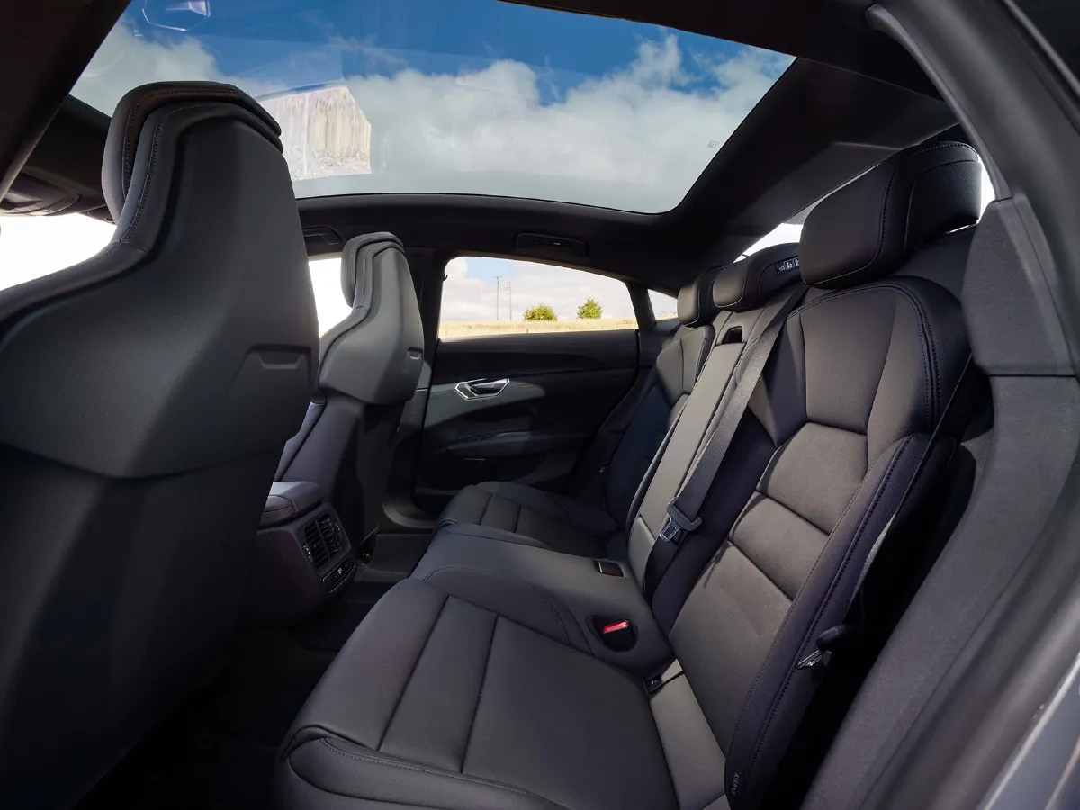 Audi e-tron GT,autocango,china used car exporter,china ev exporter,chinese used car exporter,chinese used ev exporter