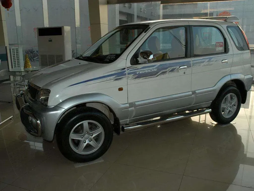 2004 Toyota Terios 1.3L 86HP L4 5MT,autocango,china used car exporter,china ev exporter,chinese used car exporter,chinese used ev exporter