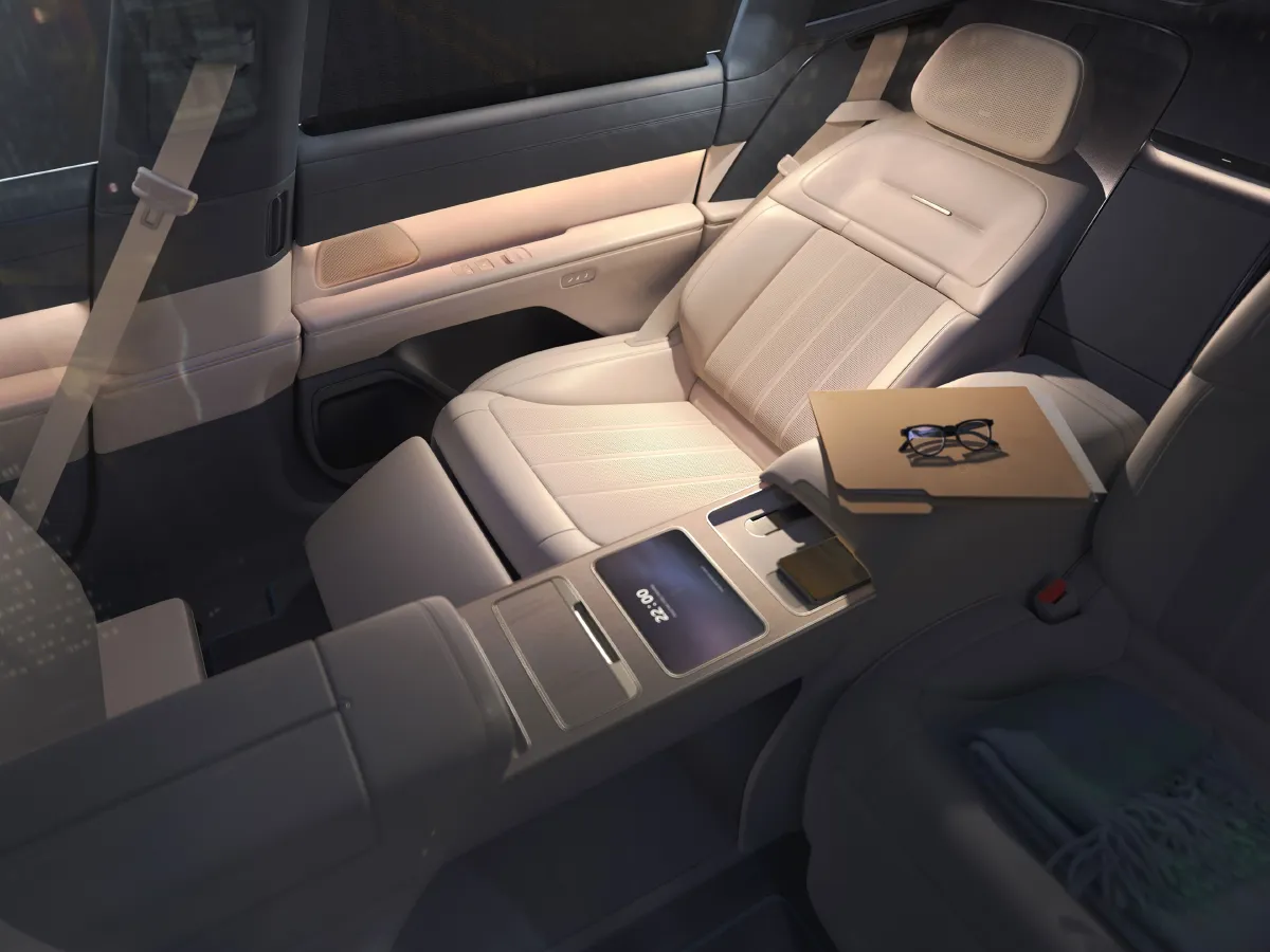 NIO ET9,autocango,china used car exporter,china ev exporter,chinese used car exporter,chinese used ev exporter