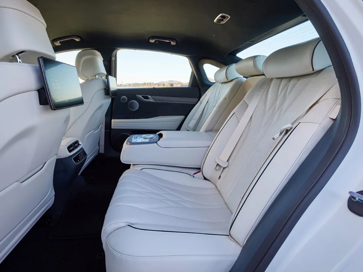 Genesis G80,autocango,china used car exporter,china ev exporter,chinese used car exporter,chinese used ev exporter Genesis G80,autocango,china used car exporter,china ev exporter,chinese used car exporter,chinese used ev exporter