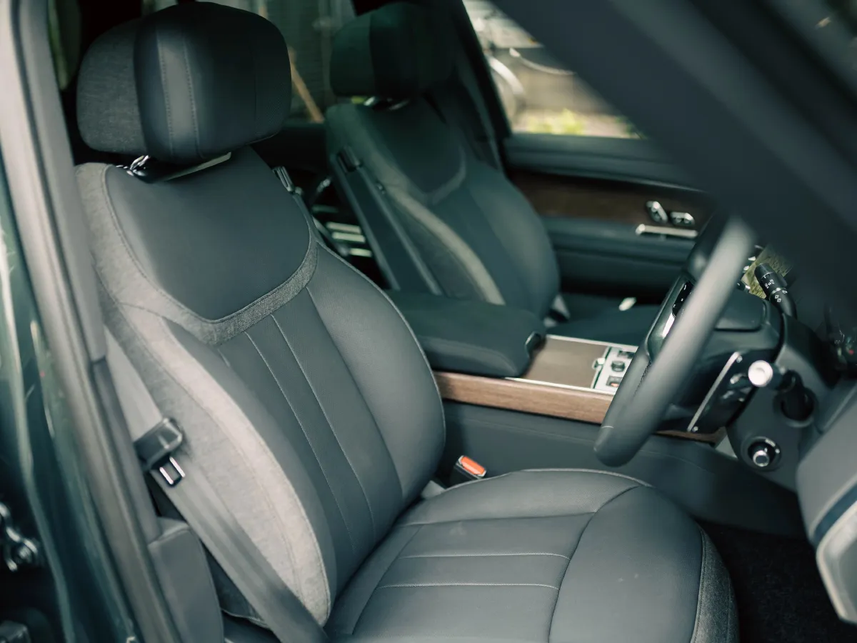 Land Rover Range Rover,autocango,china used car exporter,china ev exporter,chinese used car exporter,chinese used ev exporter